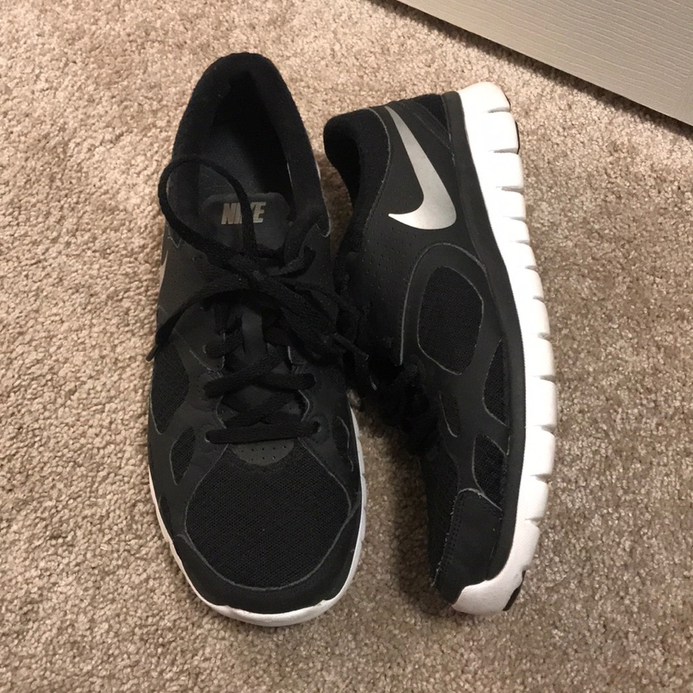 Black Nikes